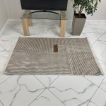 Безворсовий антиковзаючий килим “Лінії”