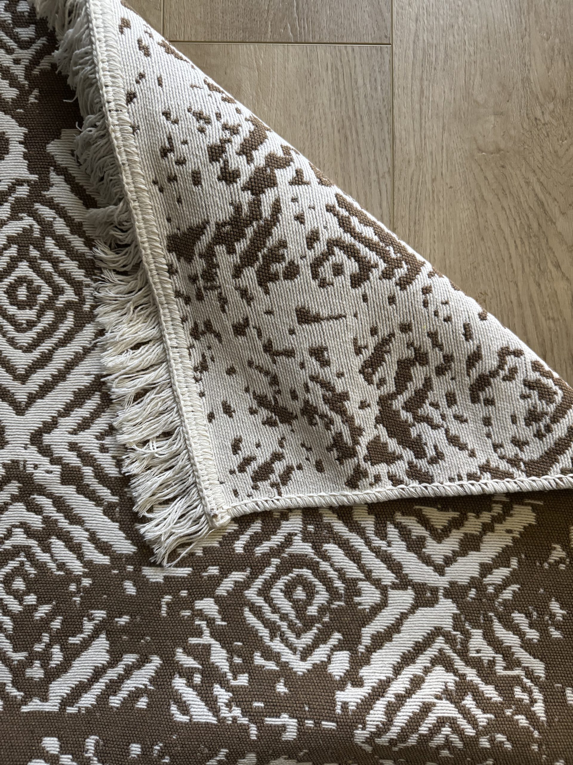 Бавовняний двосторонній килим у мінімалістичному стилі 975 BROWN WHITE