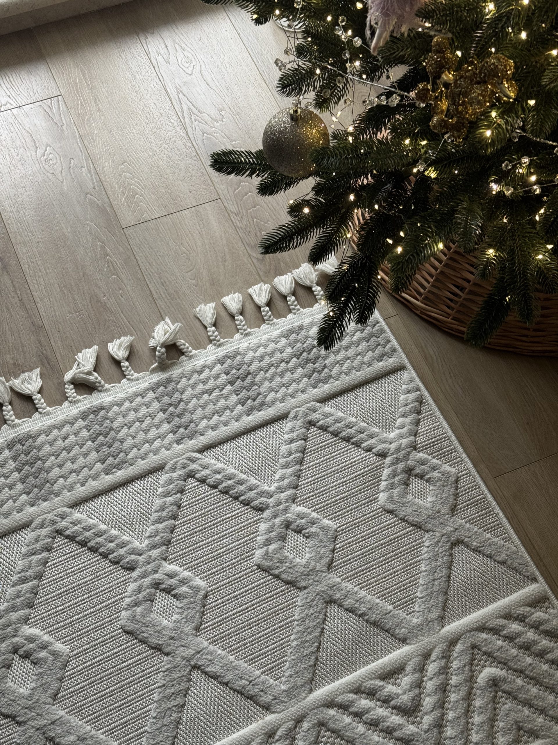 Рельєфна модель з середнім ворсом 3298A CREAM L.GREY