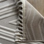 Рельєфна модель з середнім ворсом DOLCHE 3300A CREAM / CREAM