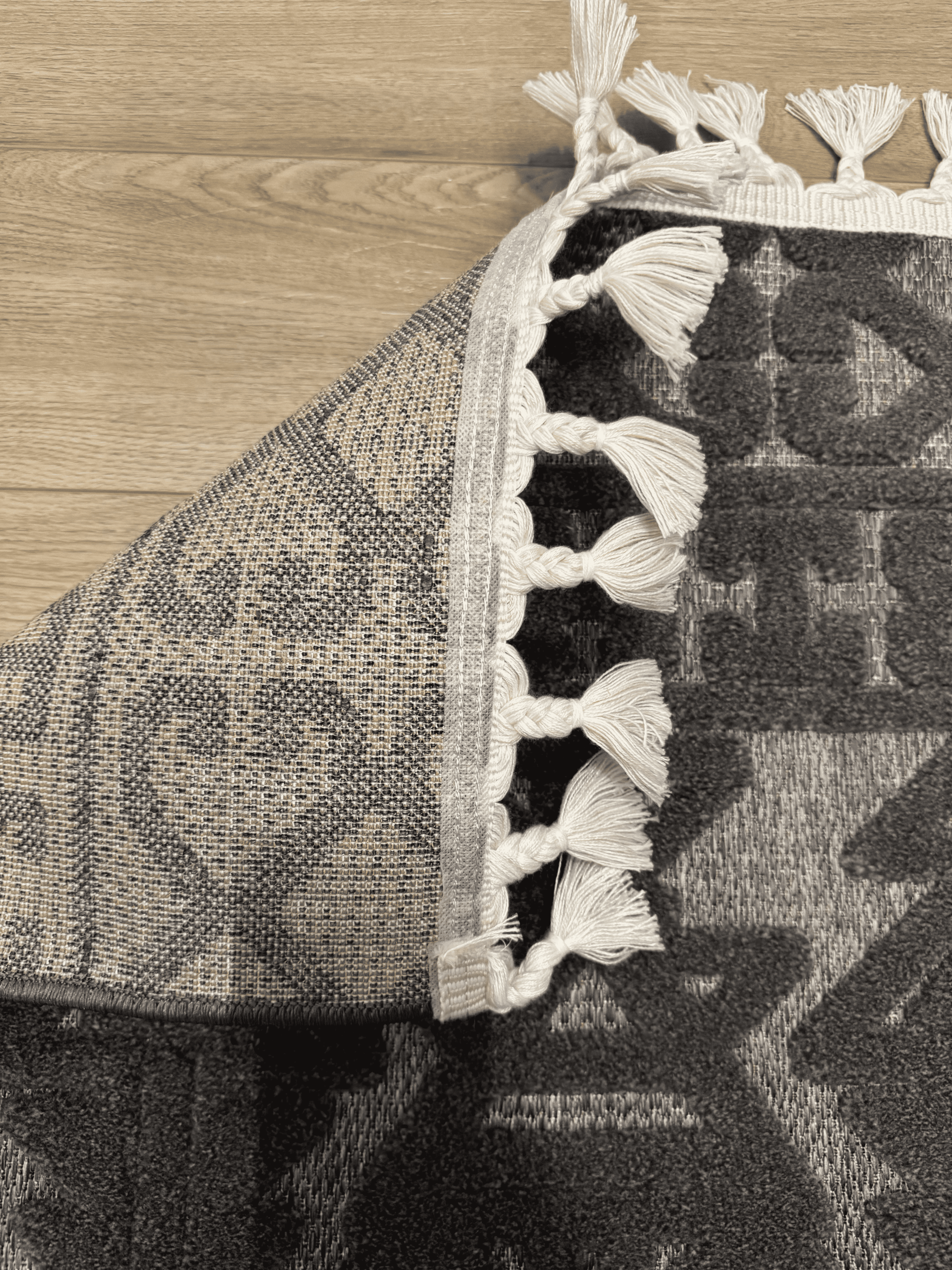 Рельєфна модель з середнім ворсом DOLCHE 9092B ANTRACITE