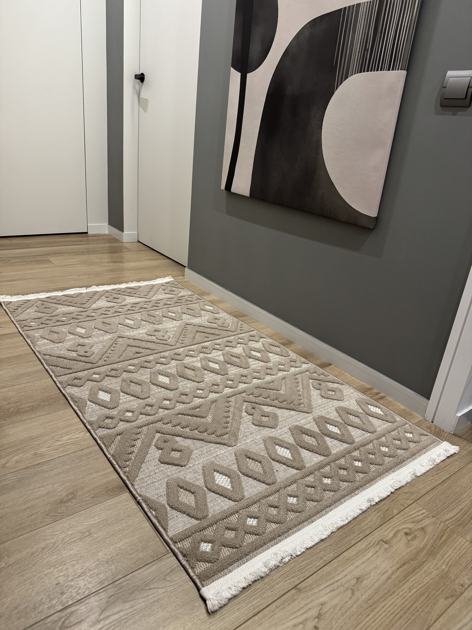 Рельєфна модель з середнім ворсом DOLCHE 4198A CREAM / VIZON