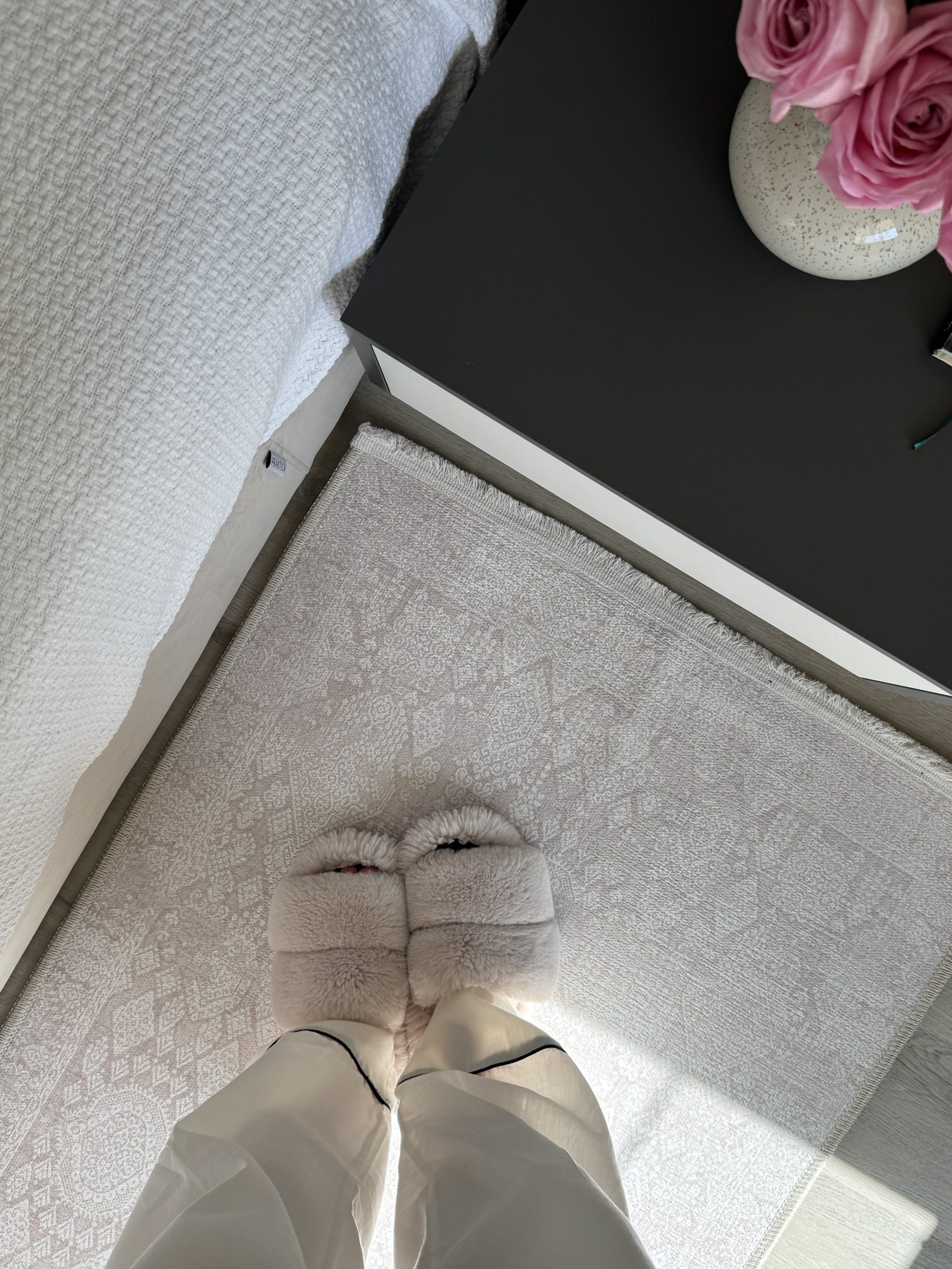 Безворсовий антиковзаючий килим з шенілу “Вишуканий орнамент”