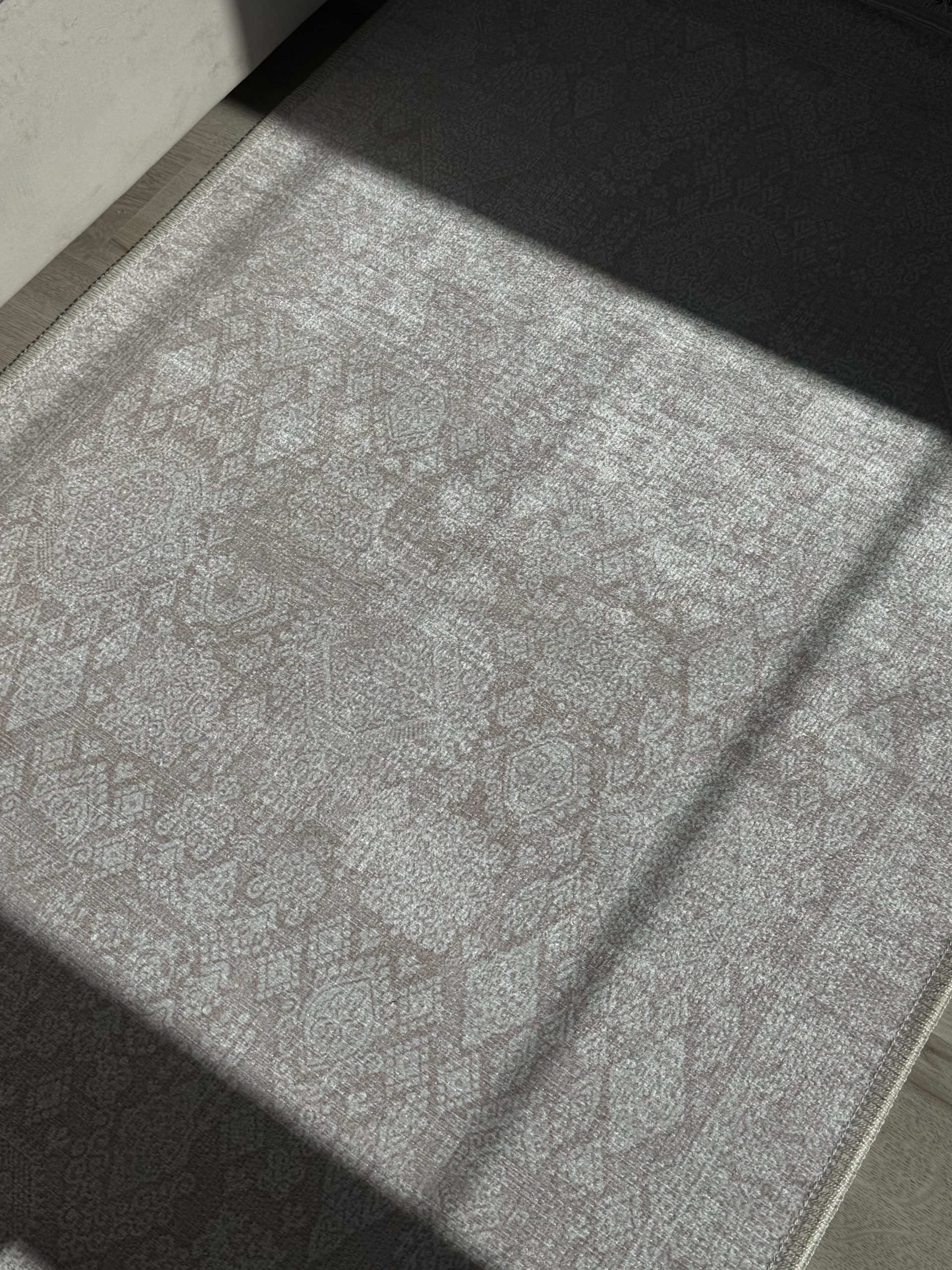 Безворсовий антиковзаючий килим з шенілу “Вишуканий орнамент”