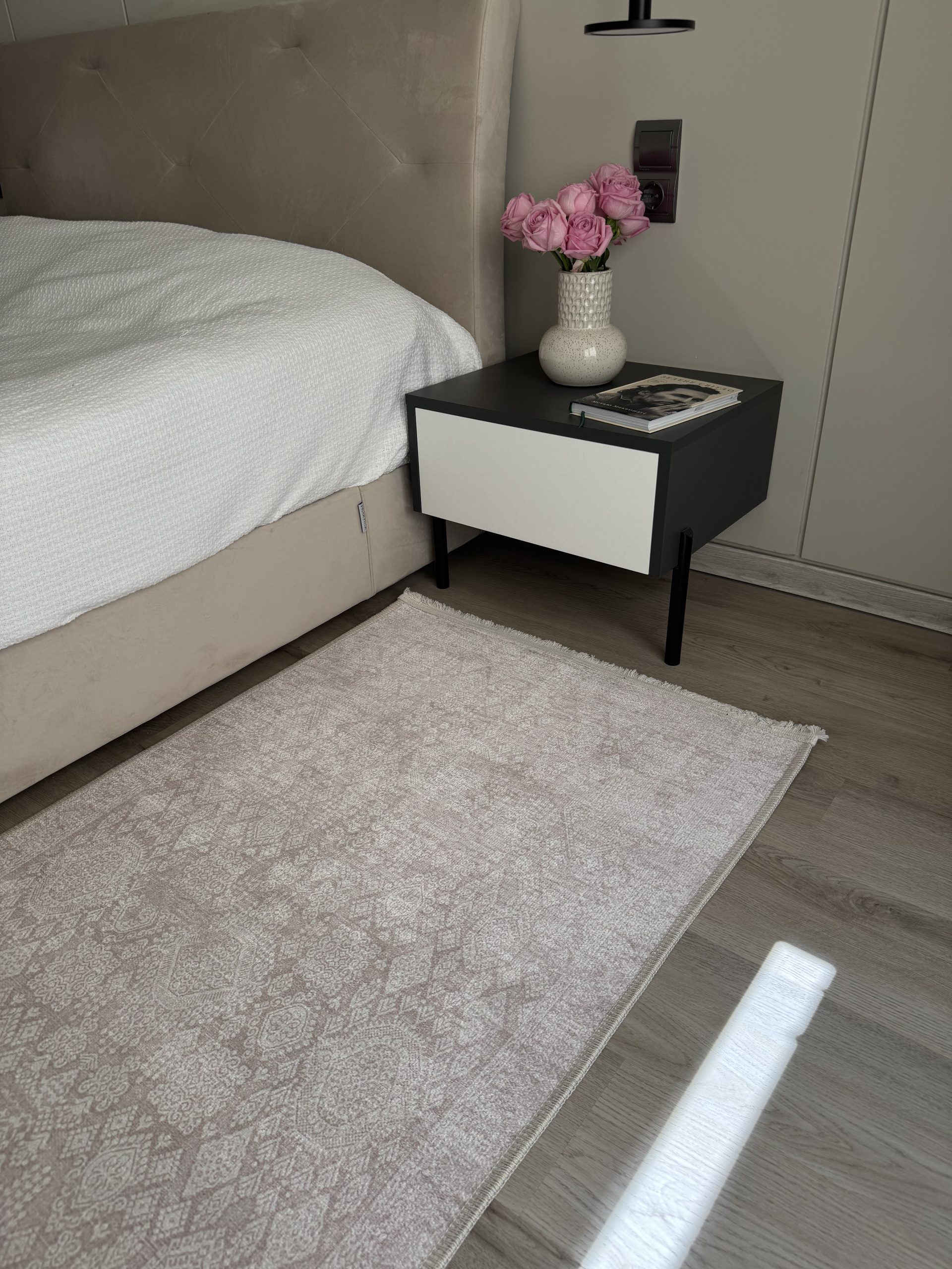 Безворсовий антиковзаючий килим з шенілу “Вишуканий орнамент”