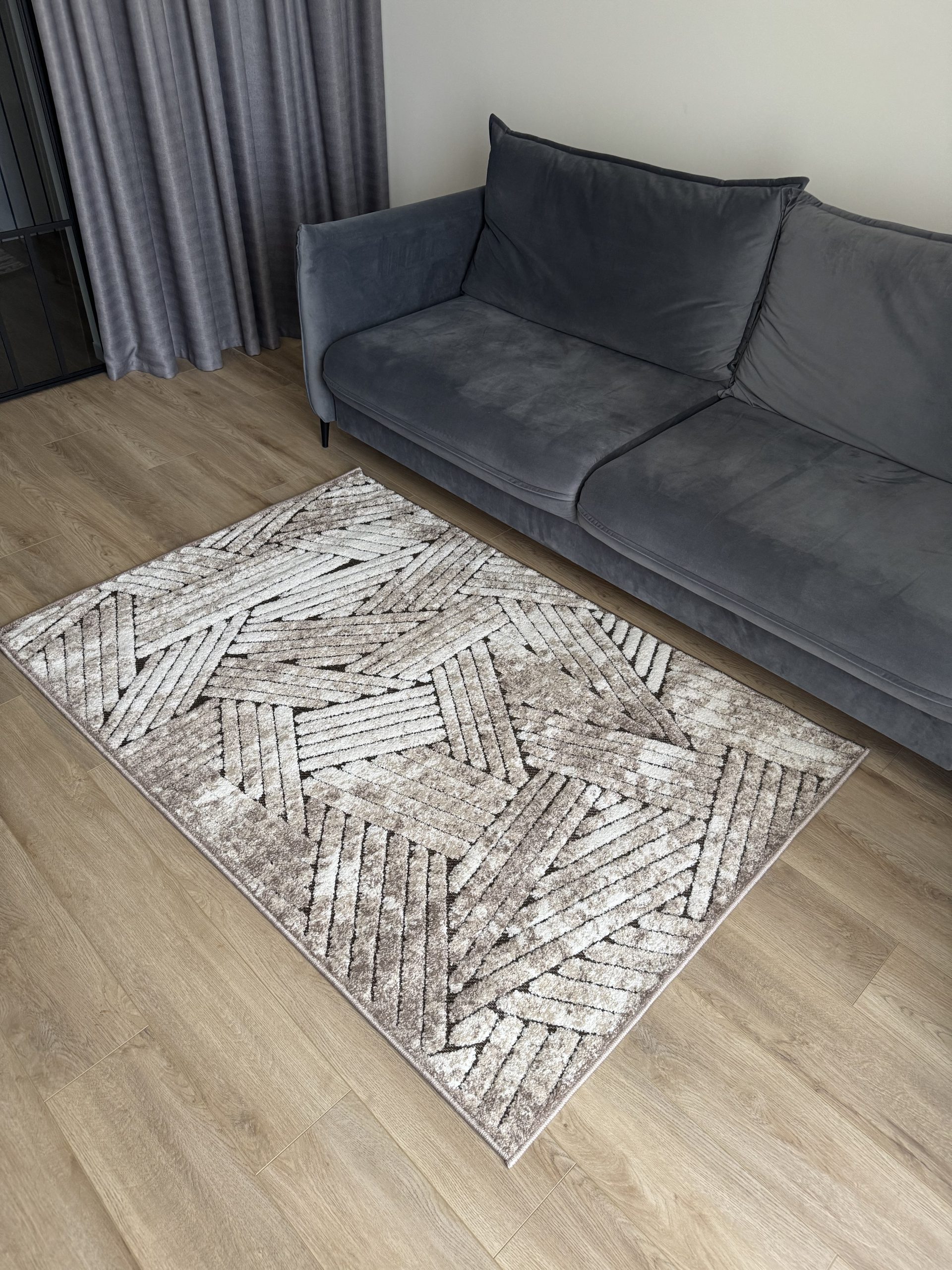 Рельєфна модель з середнім ворсом Fashion 32001/110