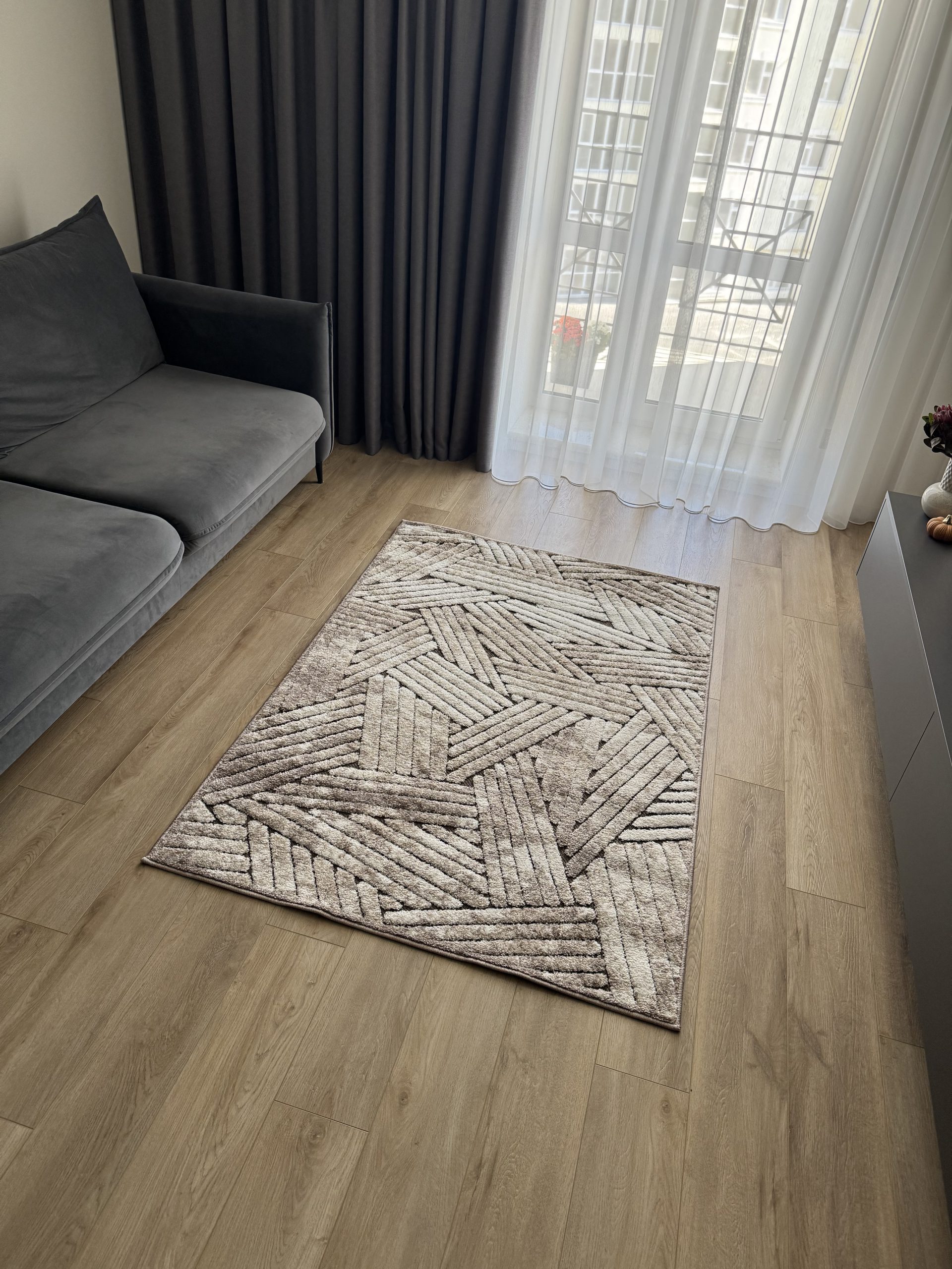 Рельєфна модель з середнім ворсом Fashion 32001/110