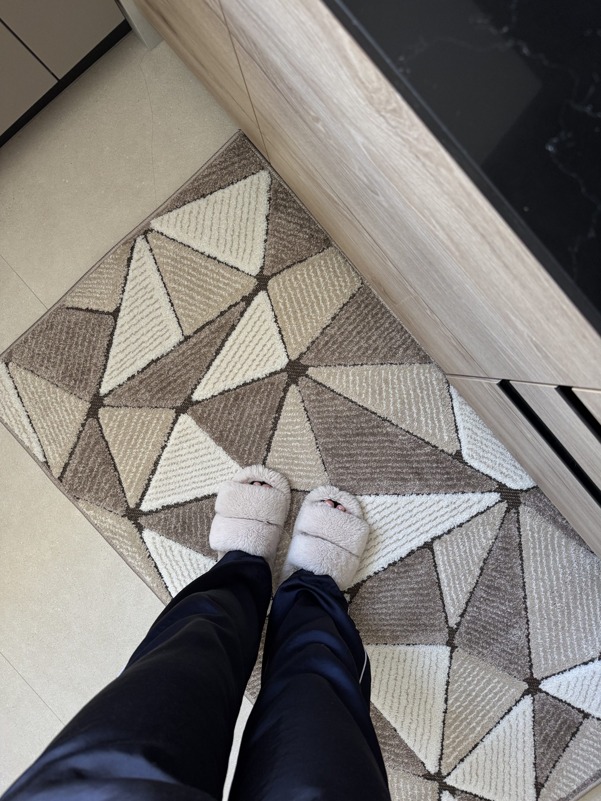 Рельєфна модель з середнім ворсом Fashion 32016/120