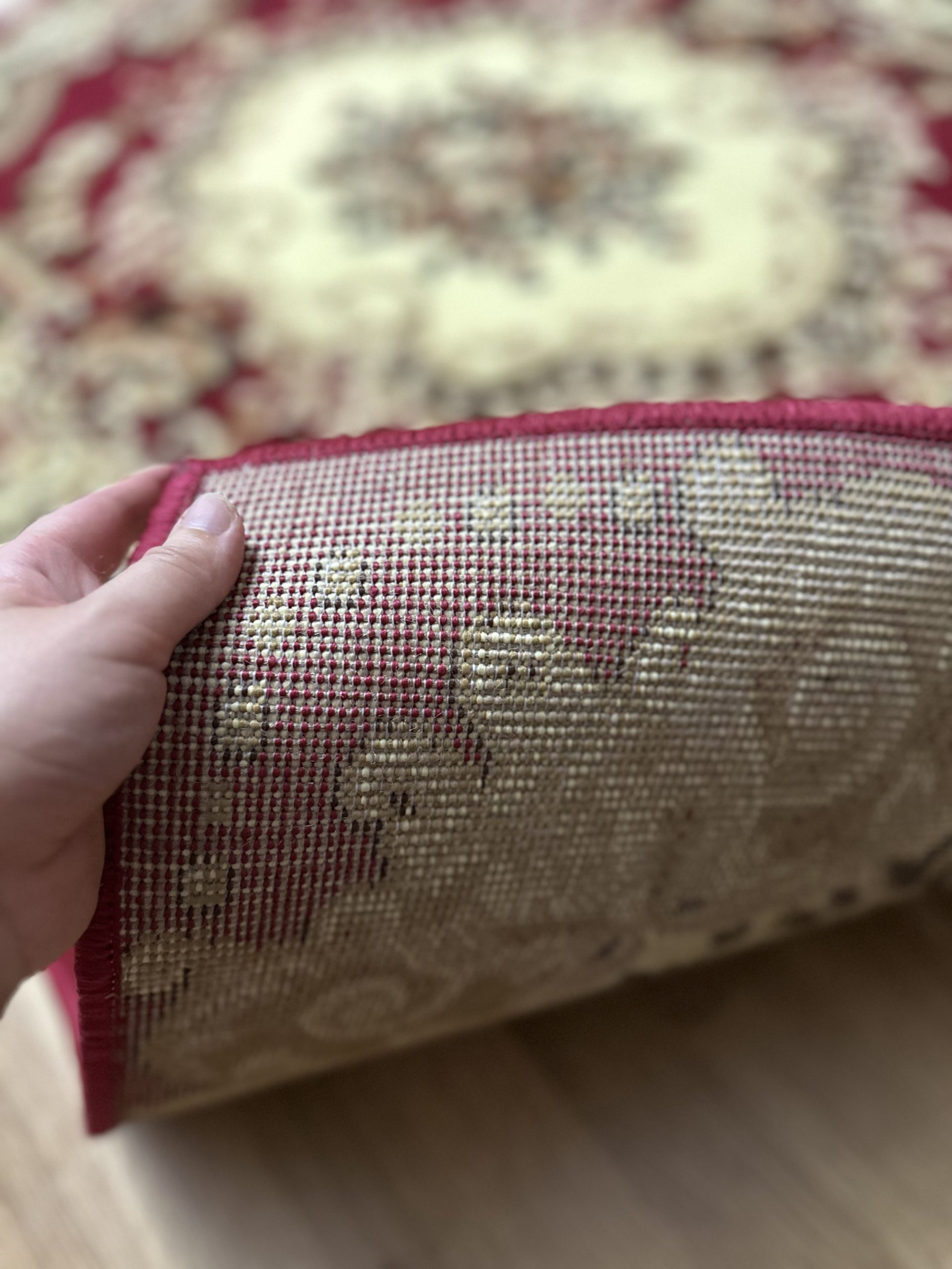 Класичний килим з низьким ворсом Gold 047/22