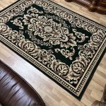 Класичний килим з низьким ворсом Gold 380/32