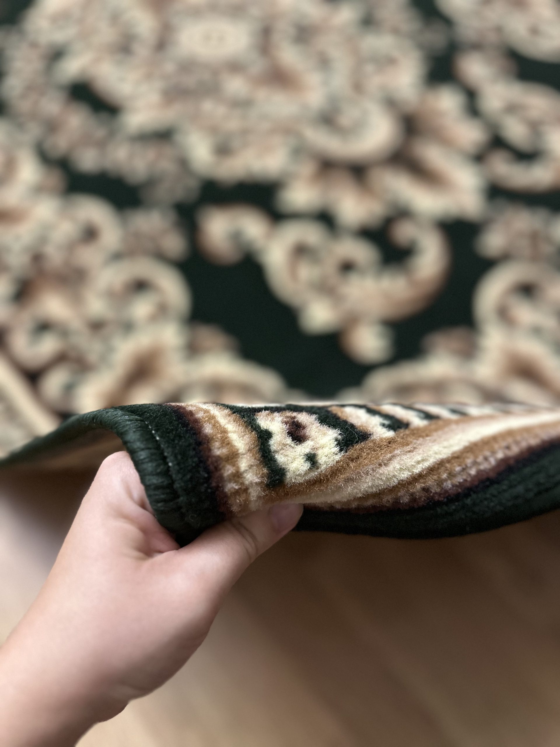 Класичний килим з низьким ворсом Gold 380/32