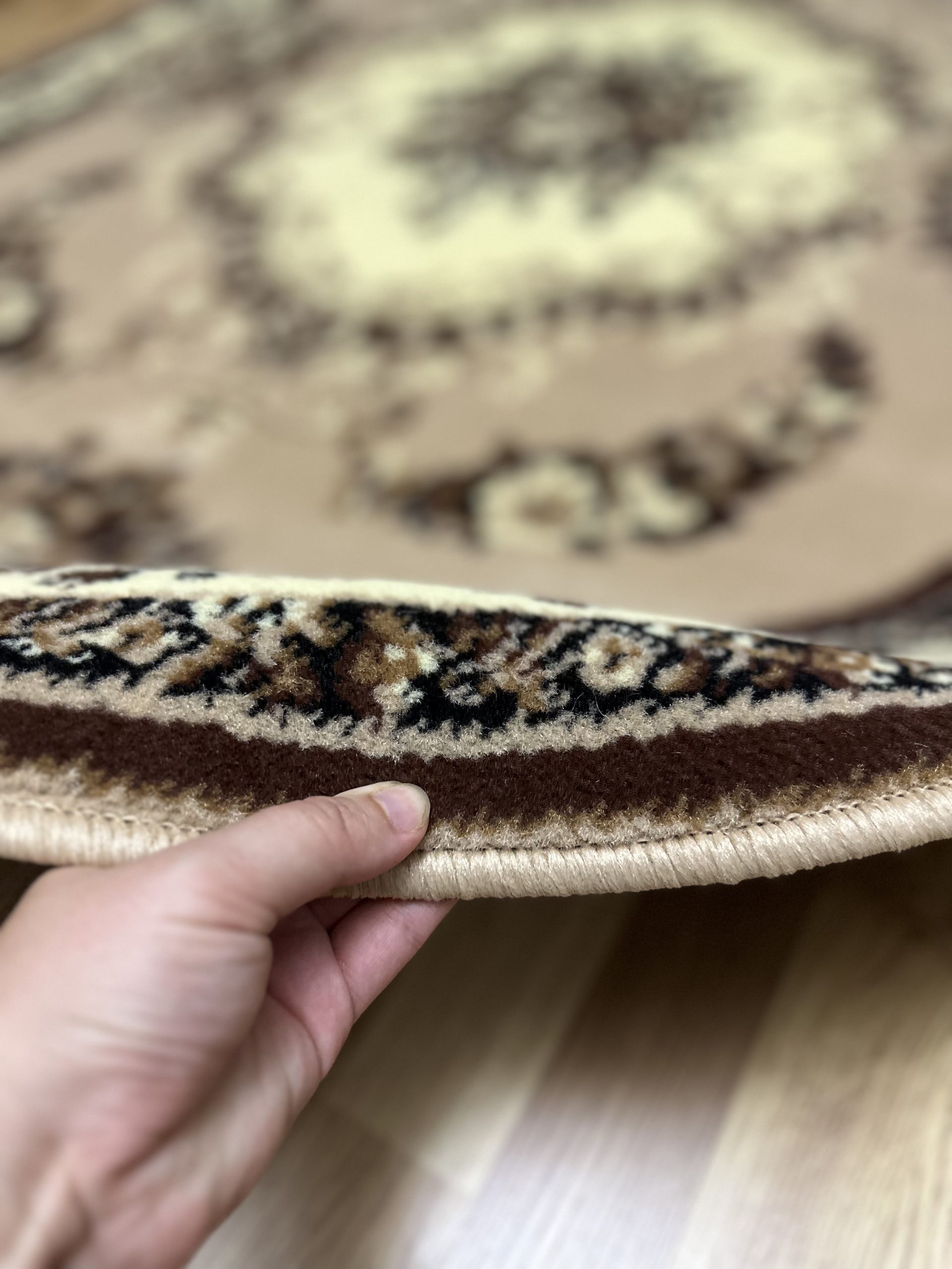 Класичний килим з низьким ворсом Gold 047/12