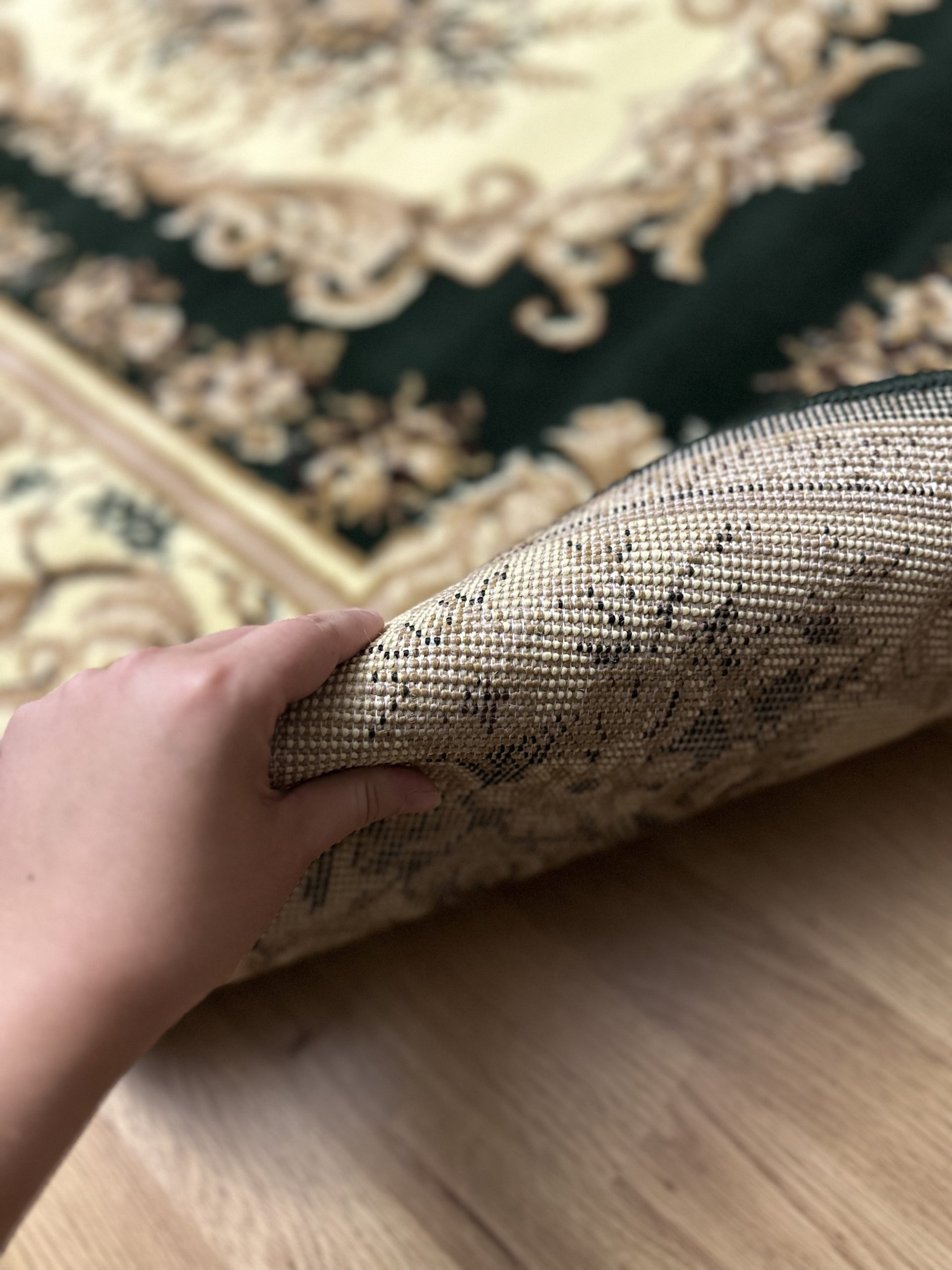 Класичний килим з низьким ворсом Gold 235/32