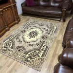 Класичний килим з низьким ворсом Gold 047/12