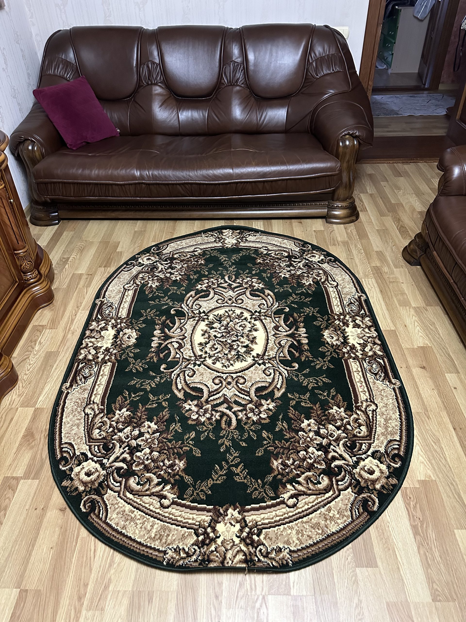 Класичний килим з низьким ворсом Gold 322/32