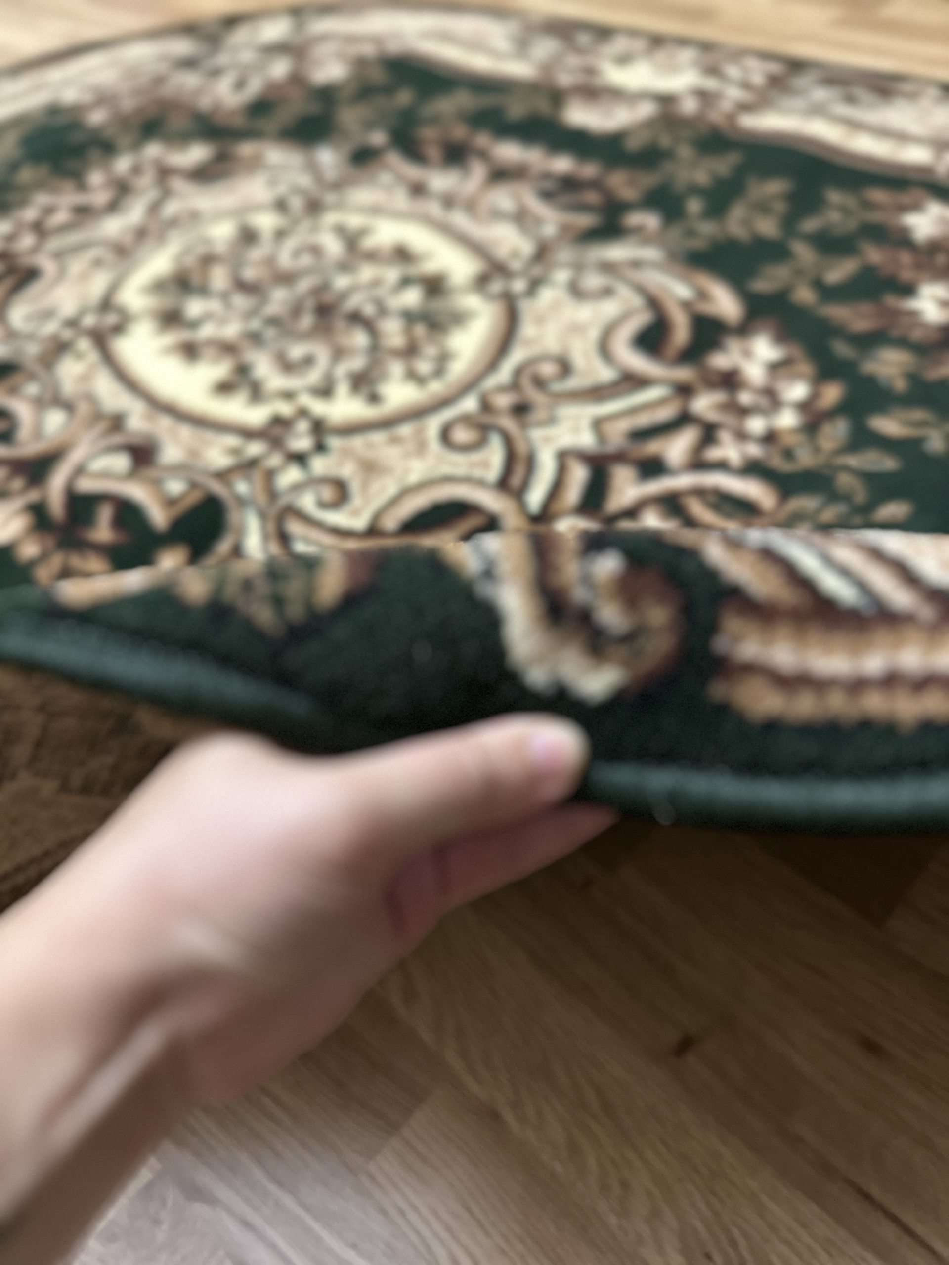 Класичний килим з низьким ворсом Gold 322/32