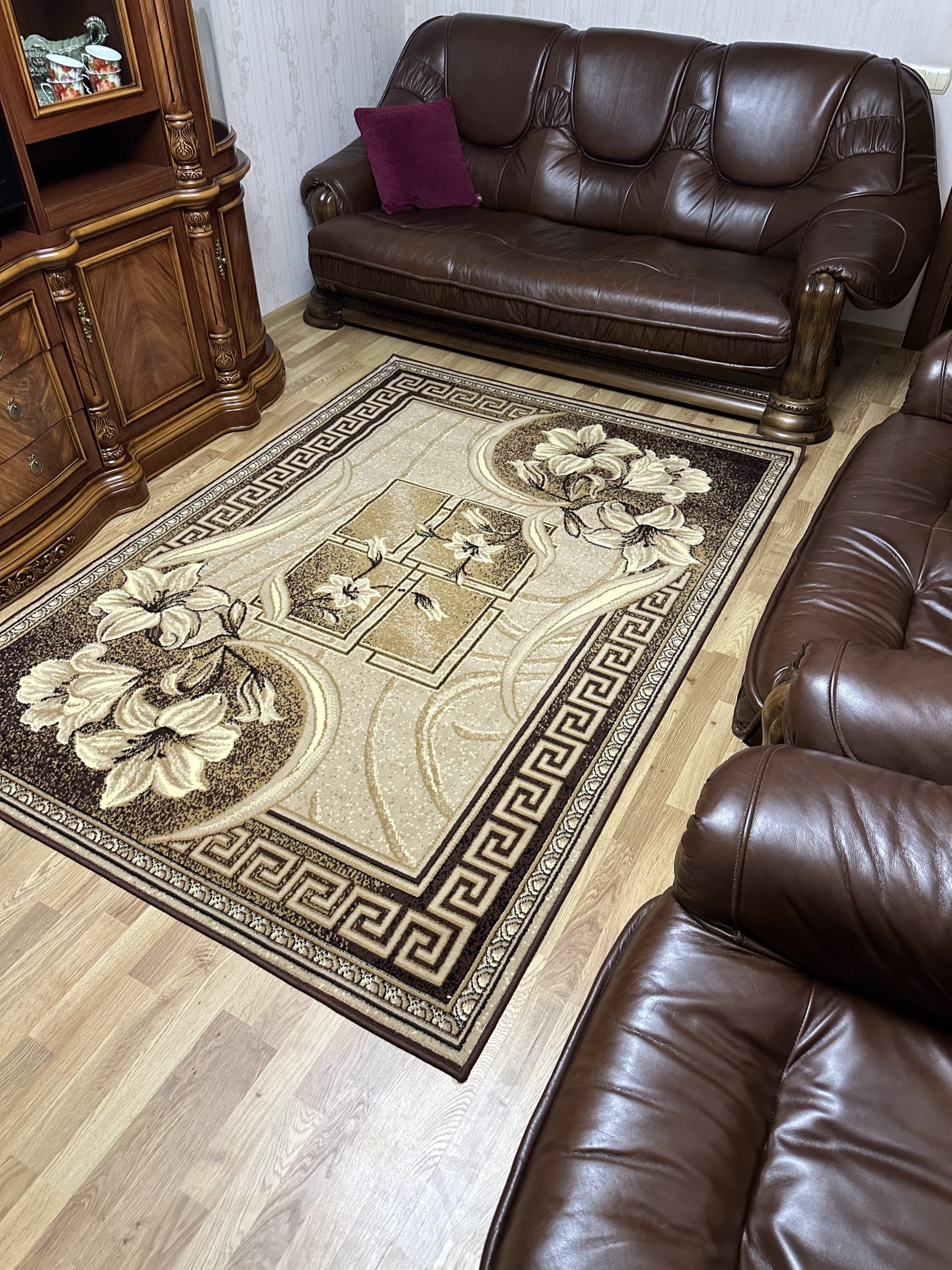 Класичний килим з низьким ворсом Gold 365/12