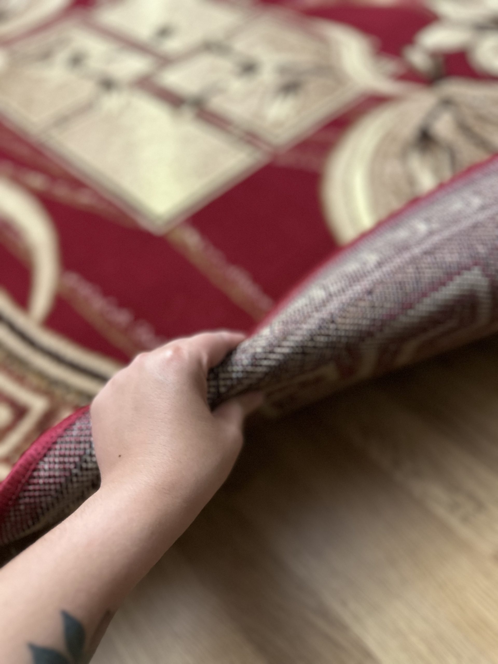 Класичний килим з низьким ворсом Gold 365/22