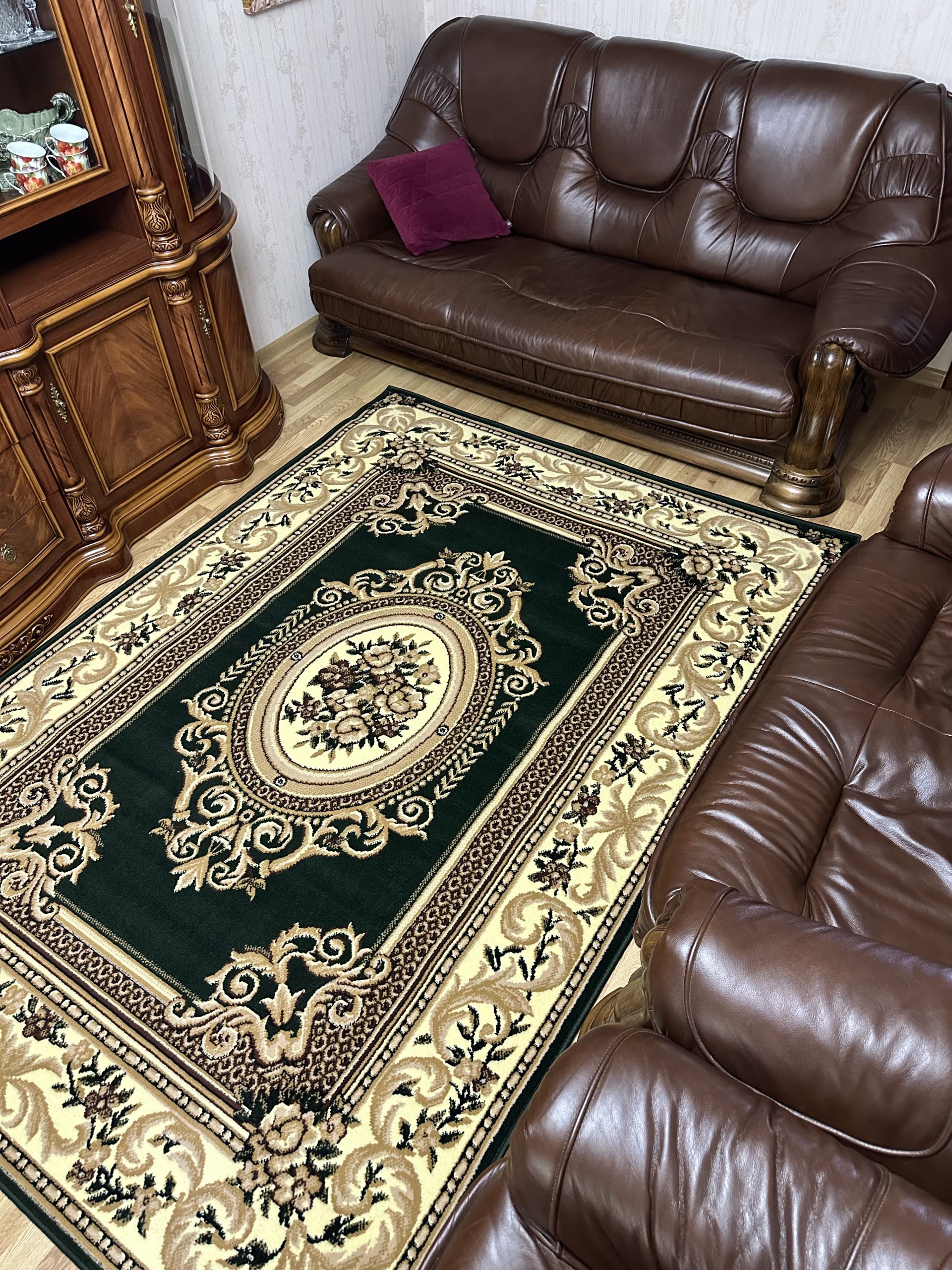 Класичний килим з низьким ворсом Gold 148/32