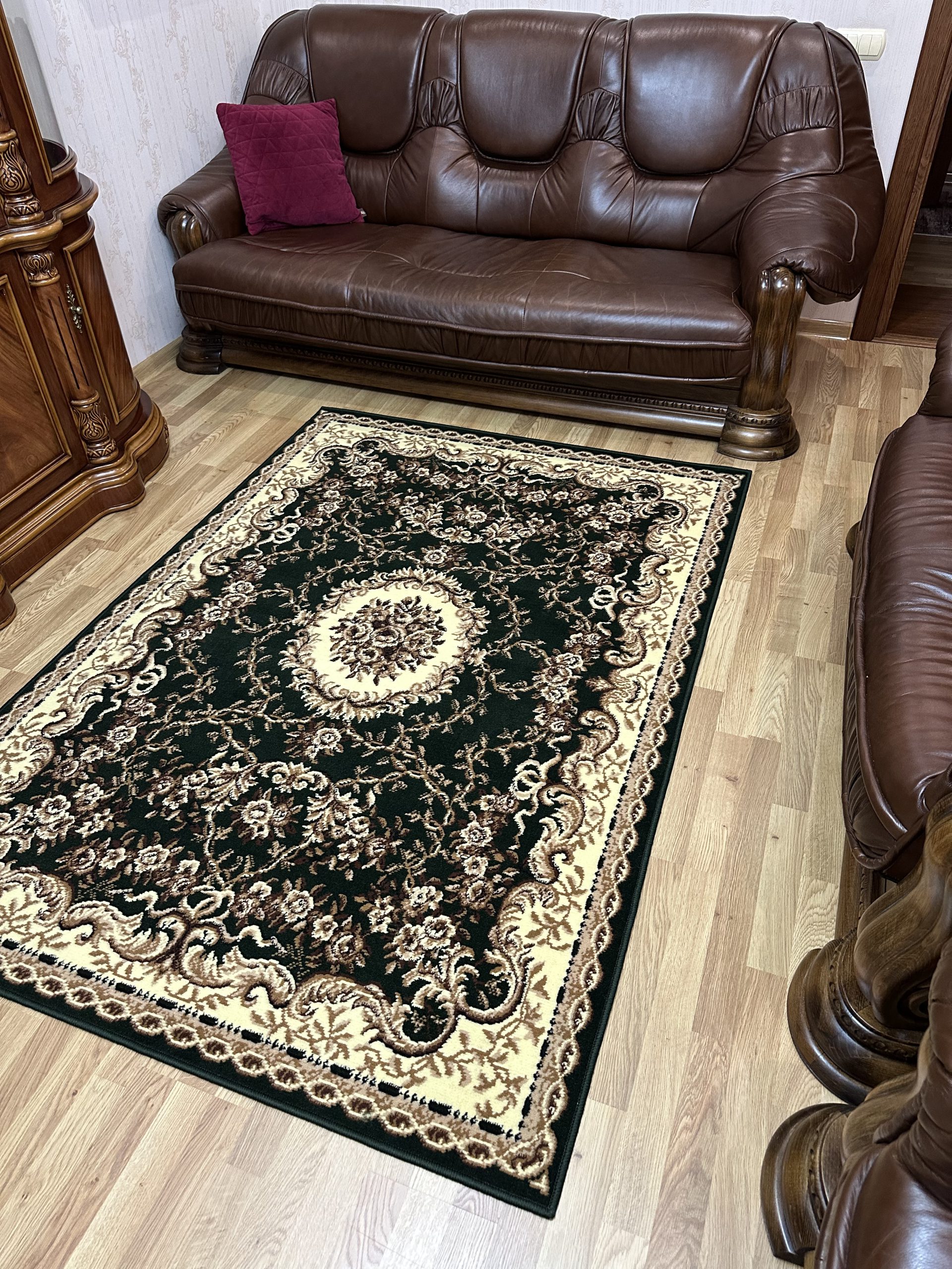 Класичний килим з низьким ворсом Gold 358/32