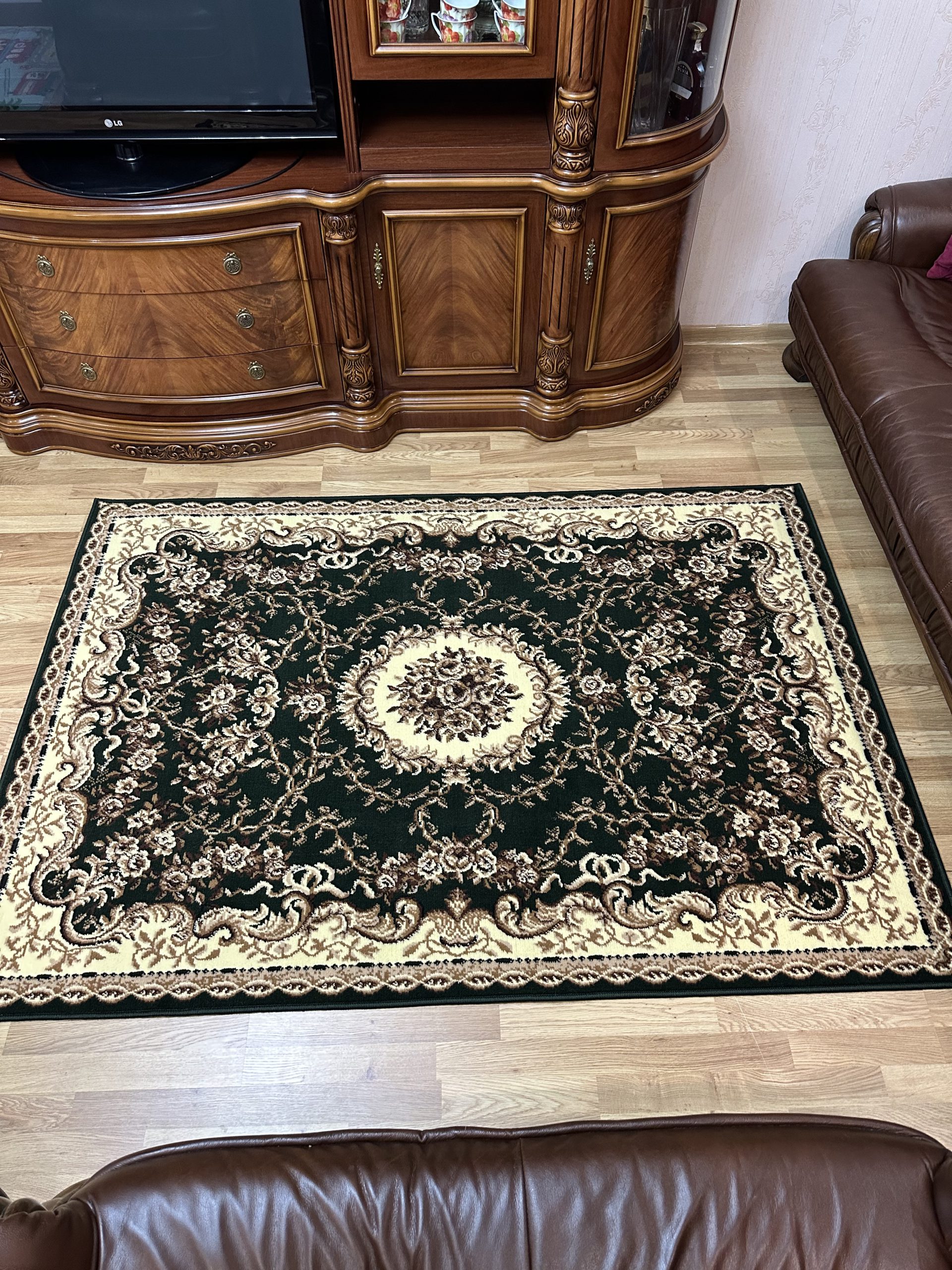 Класичний килим з низьким ворсом Gold 358/32