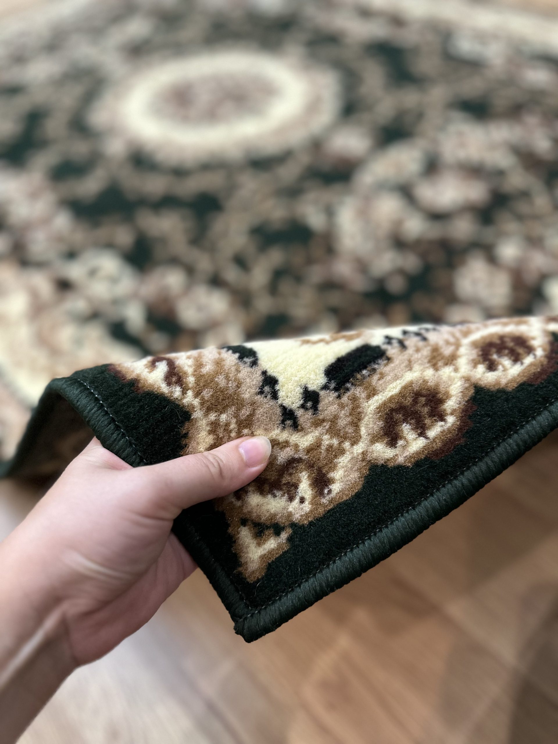 Класичний килим з низьким ворсом Gold 358/32