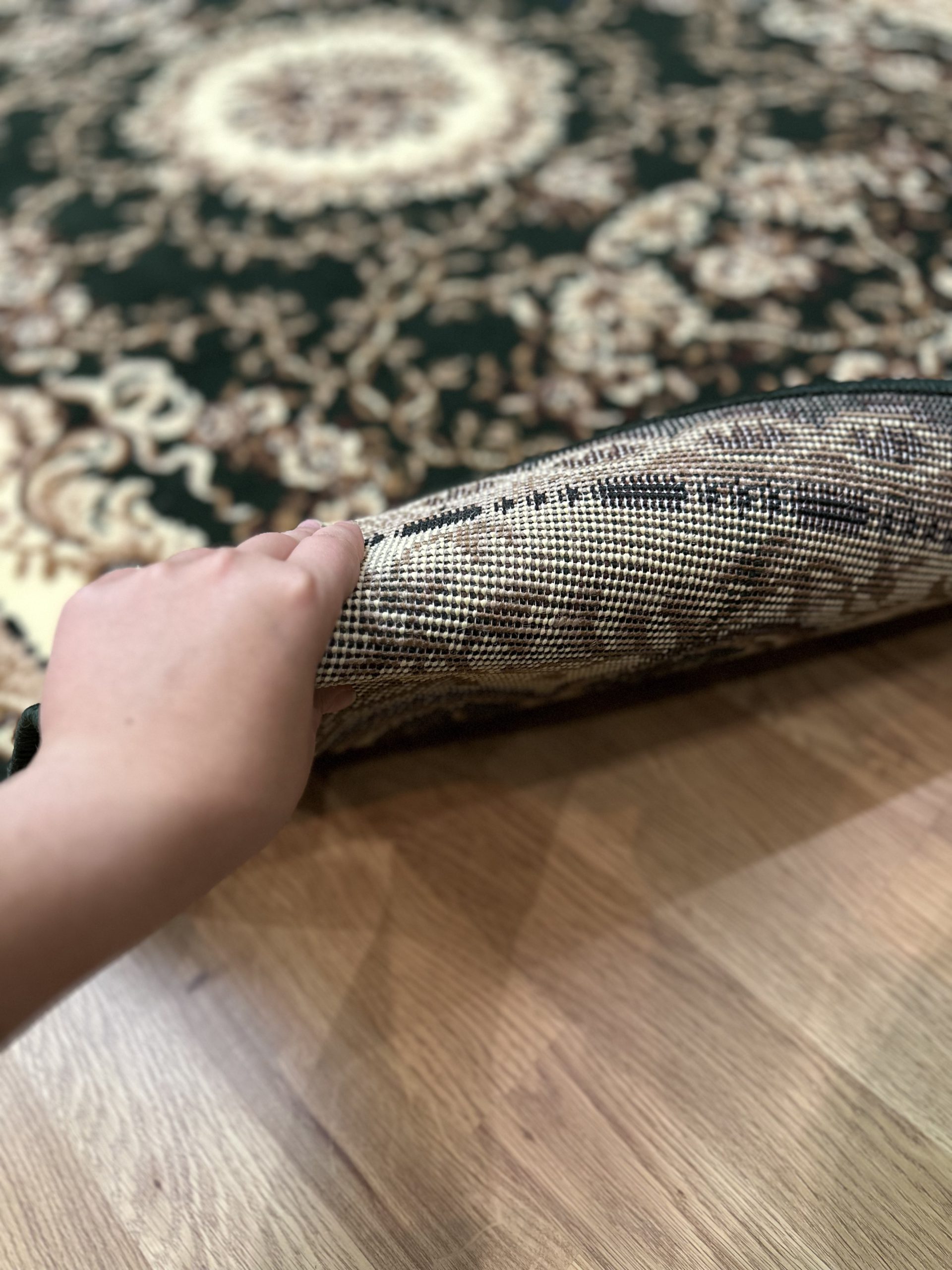 Класичний килим з низьким ворсом Gold 358/32