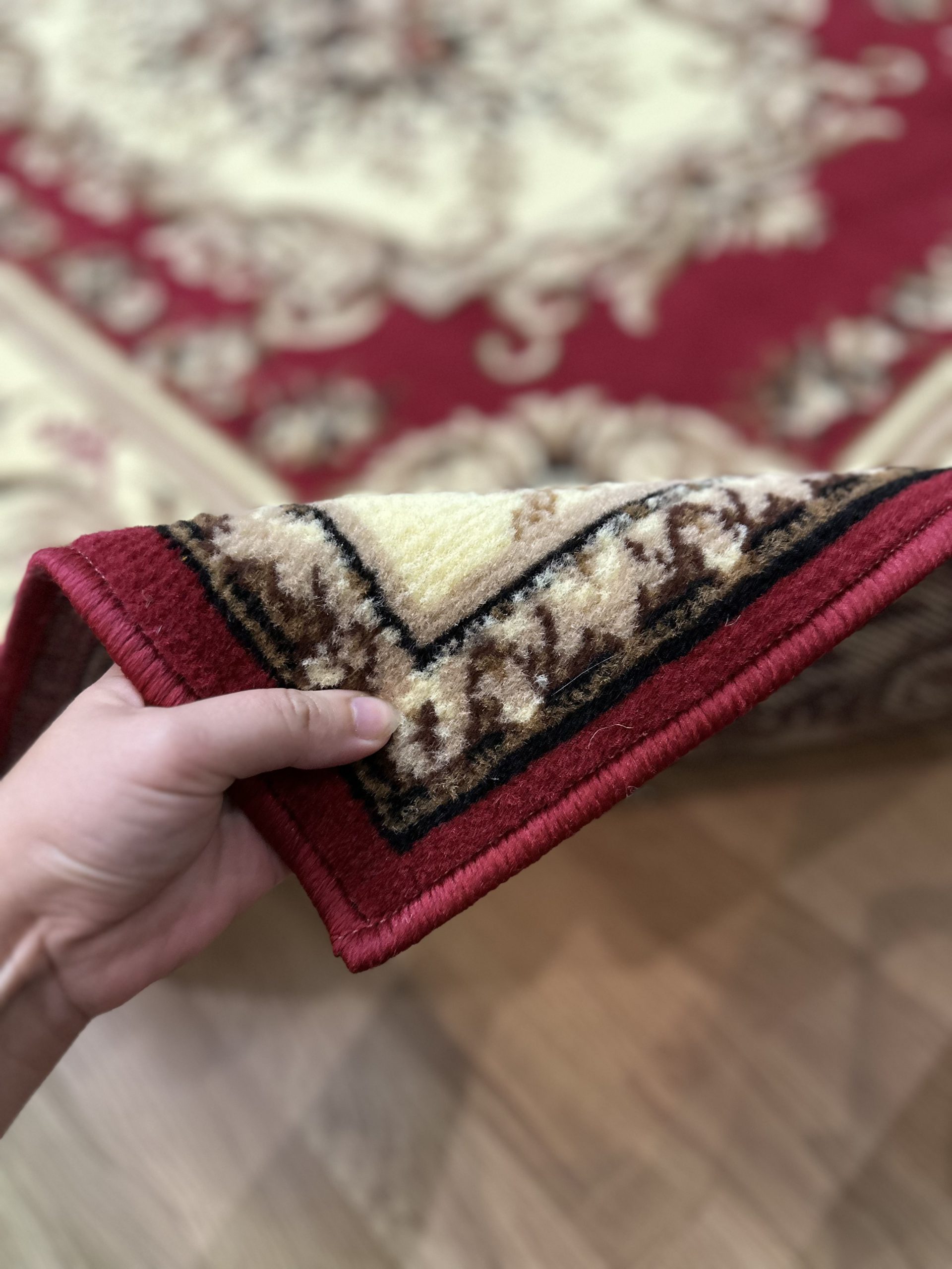 Класичний килим з низьким ворсом Gold 235/22