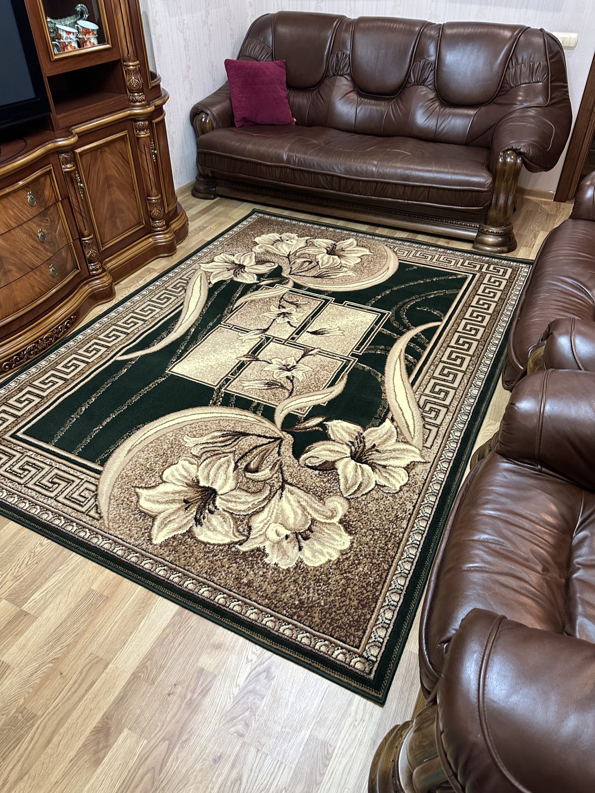 Класичний килим з низьким ворсом Gold 365/32