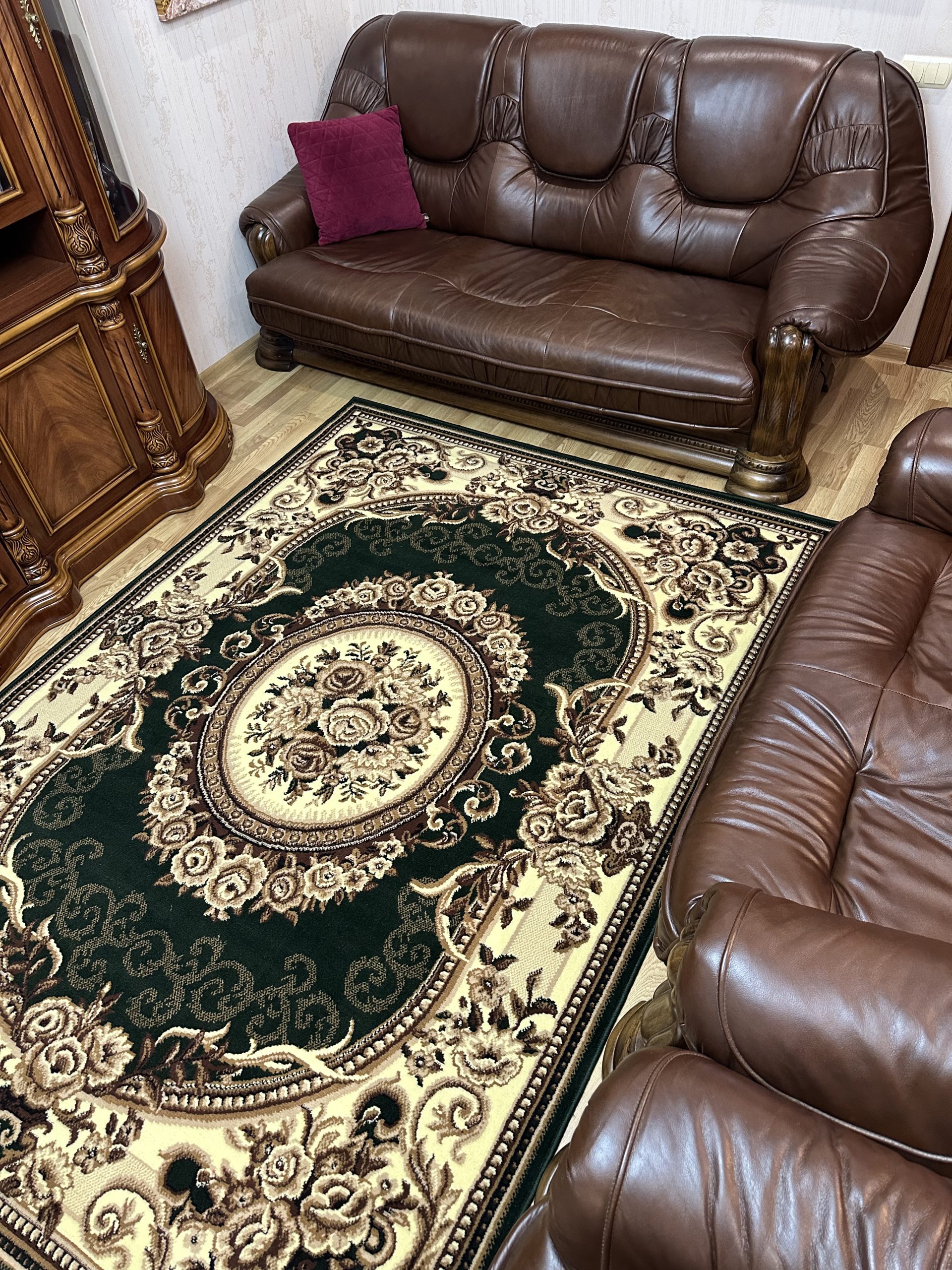 Класичний килим з низьким ворсом Gold 239/32