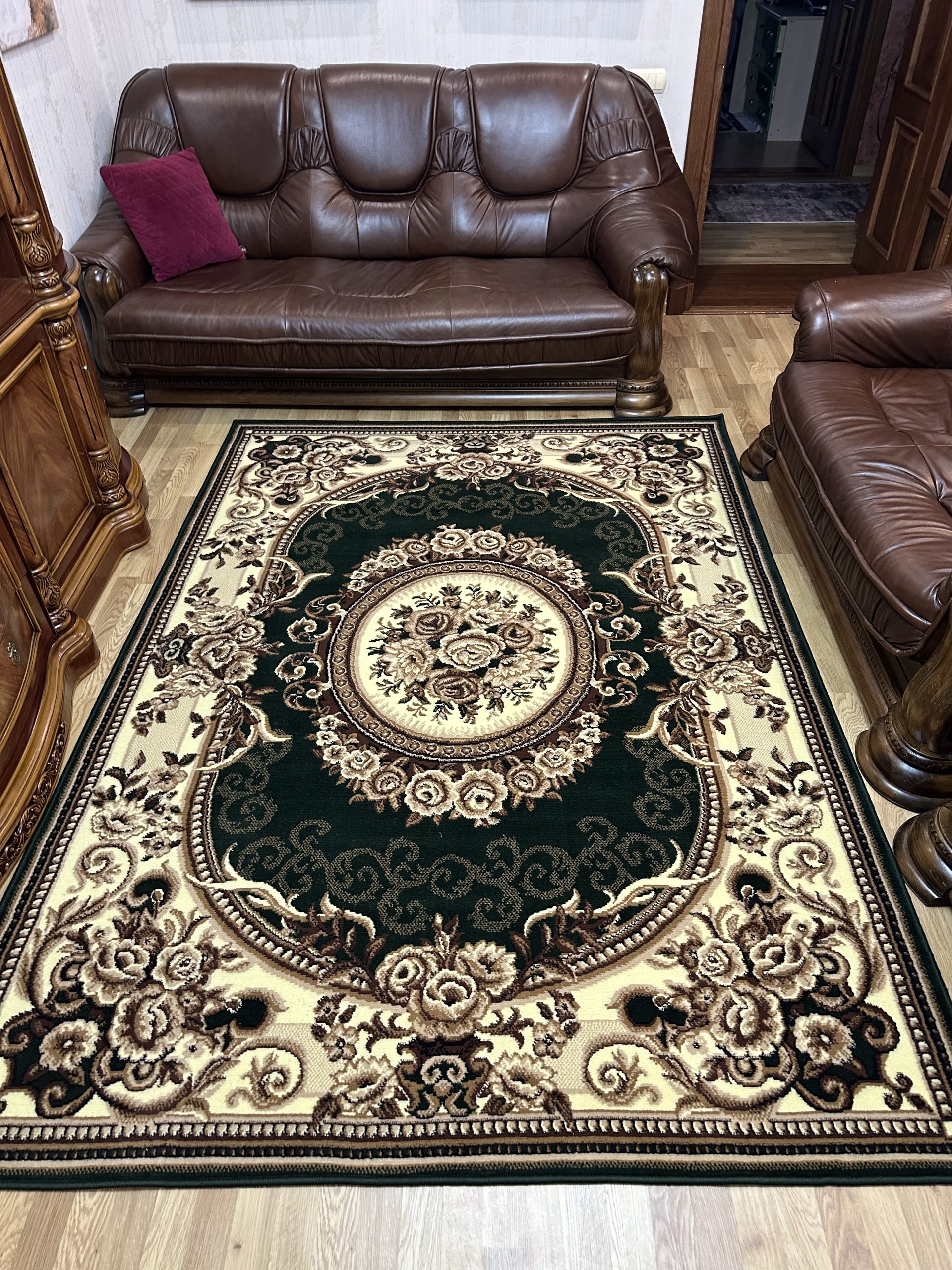 Класичний килим з низьким ворсом Gold 239/32