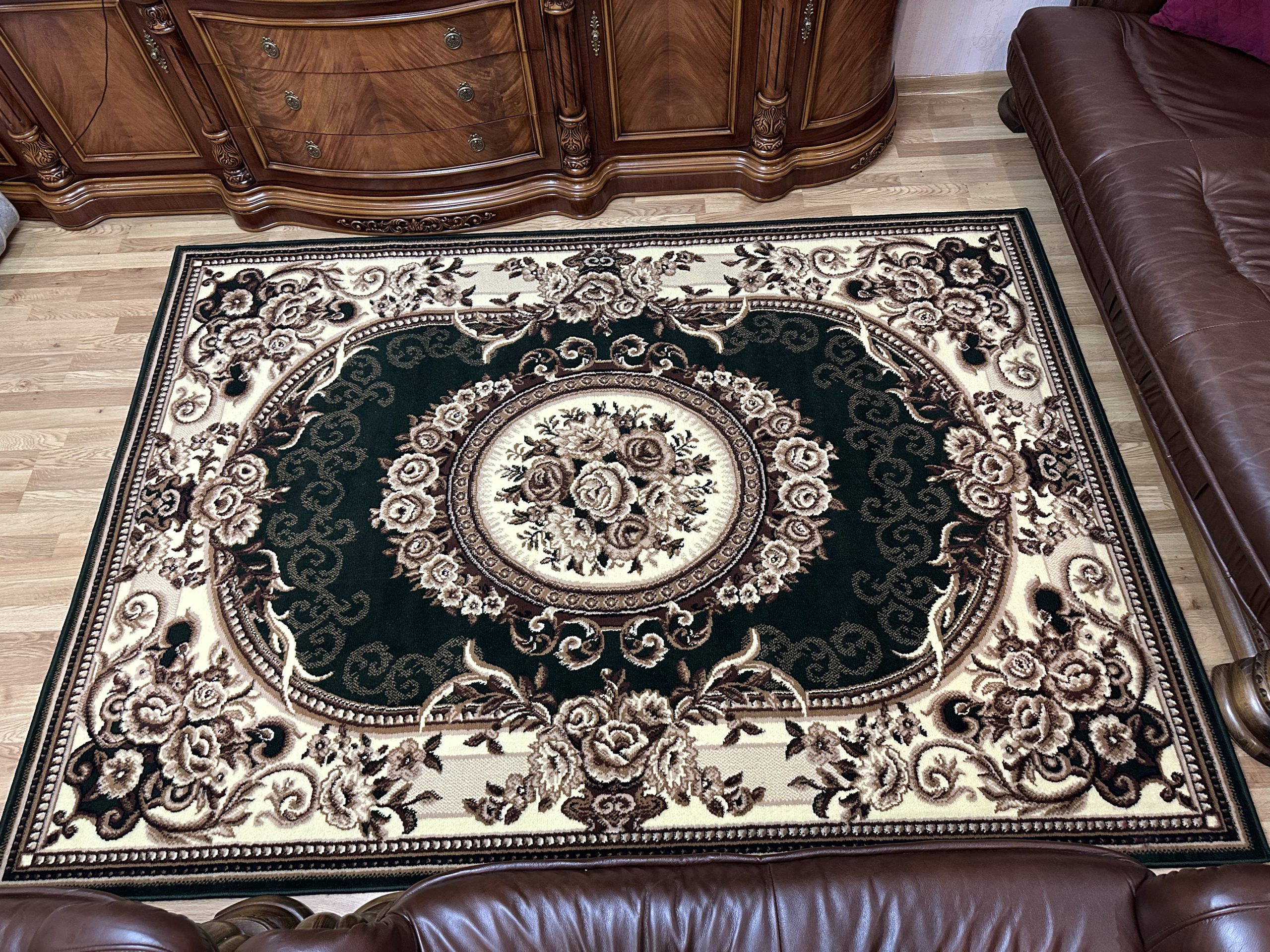 Класичний килим з низьким ворсом Gold 239/32