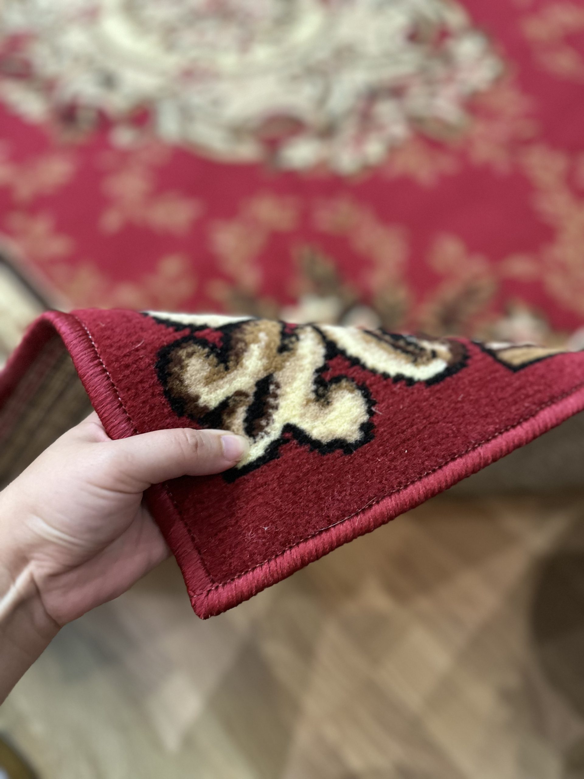 Класичний килим з низьким ворсом Gold 322/22